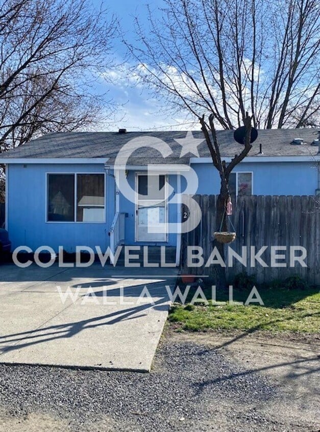 Primary Photo - Rod510