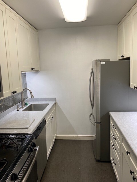 Foto del edificio - 2400 41st St NW