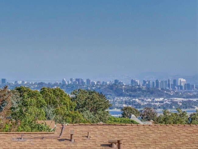 Building Photo - Beautiful La Jolla Home With Fantastic Views!