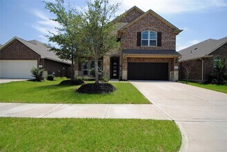 Building Photo - 8834 Arch Rock Dr
