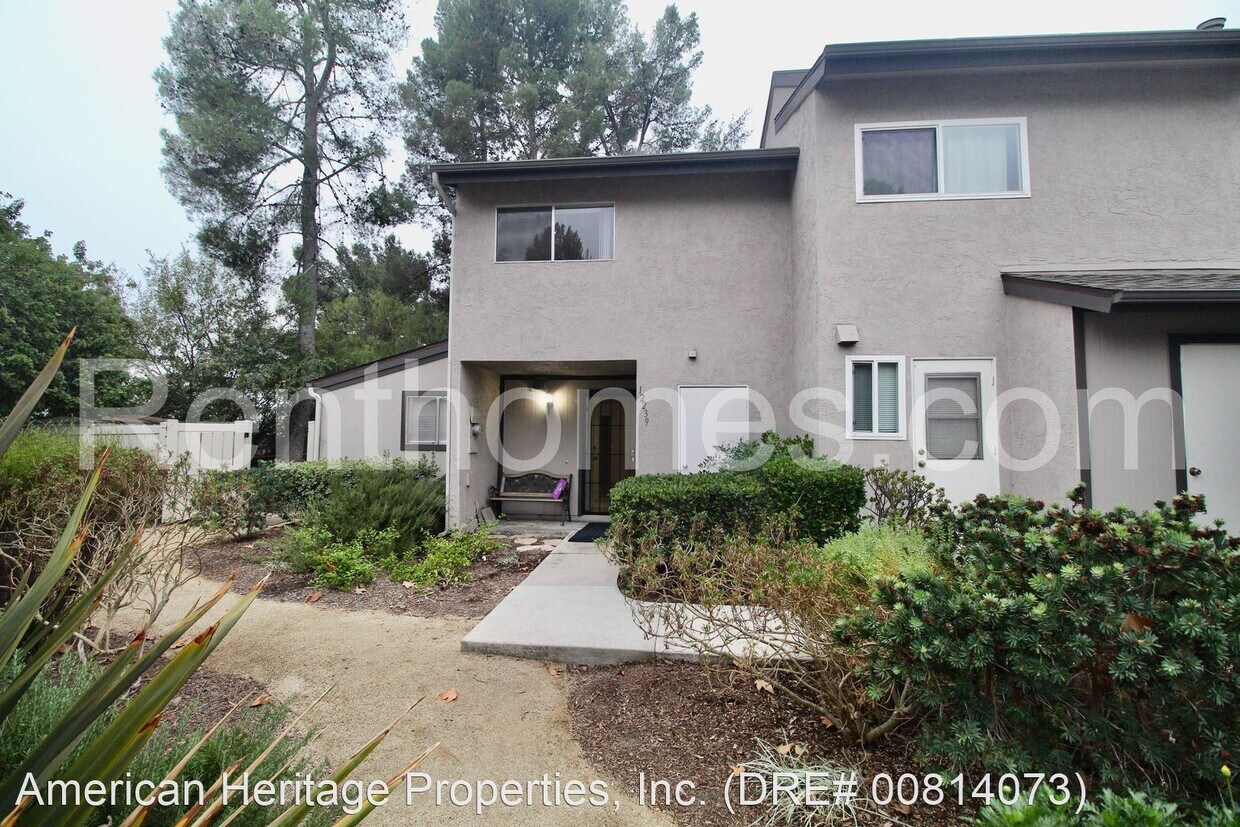 3 br, 1.5 bath House 12239 Wilsey Way House Rental in Poway, CA