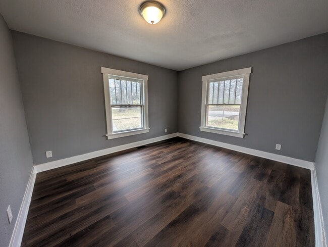 Foto del edificio - 415 SW Watson Ave