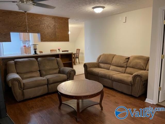 Foto del edificio - 15926 Ham Rd