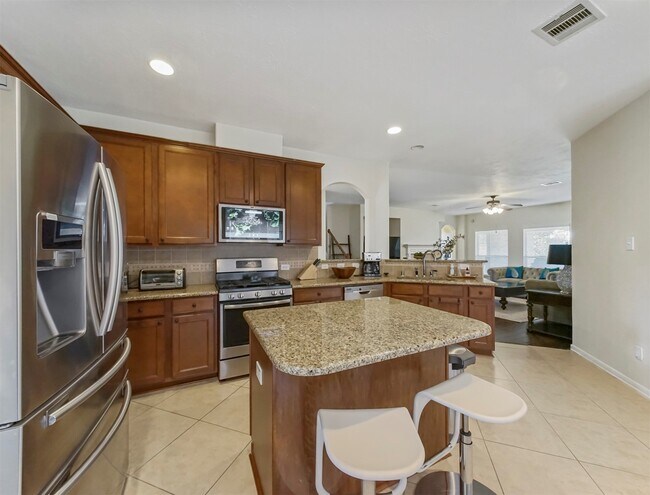 Building Photo - 8214 Garrison Point Dr