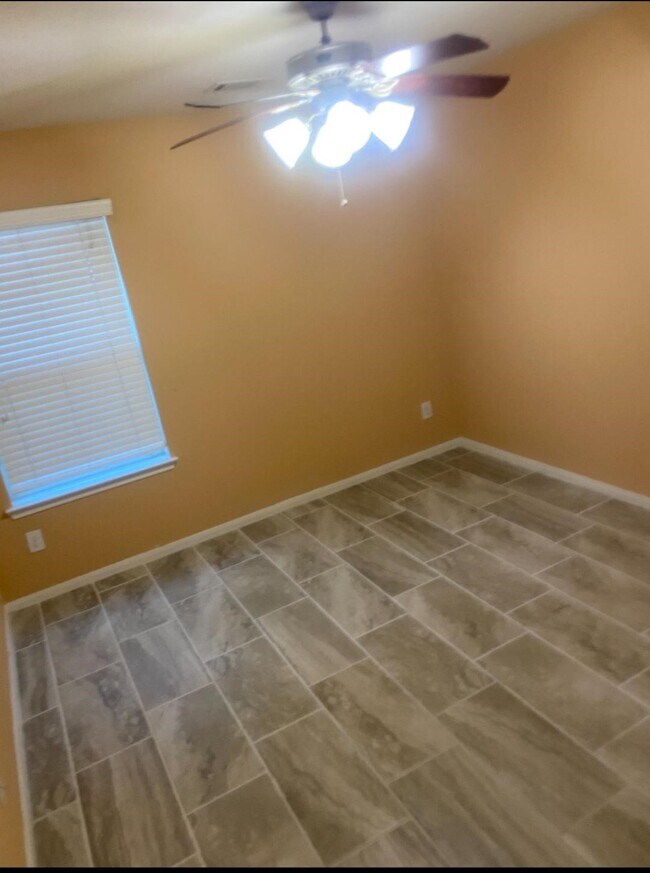 Foto del edificio - 2335 Seahorse Bend Dr