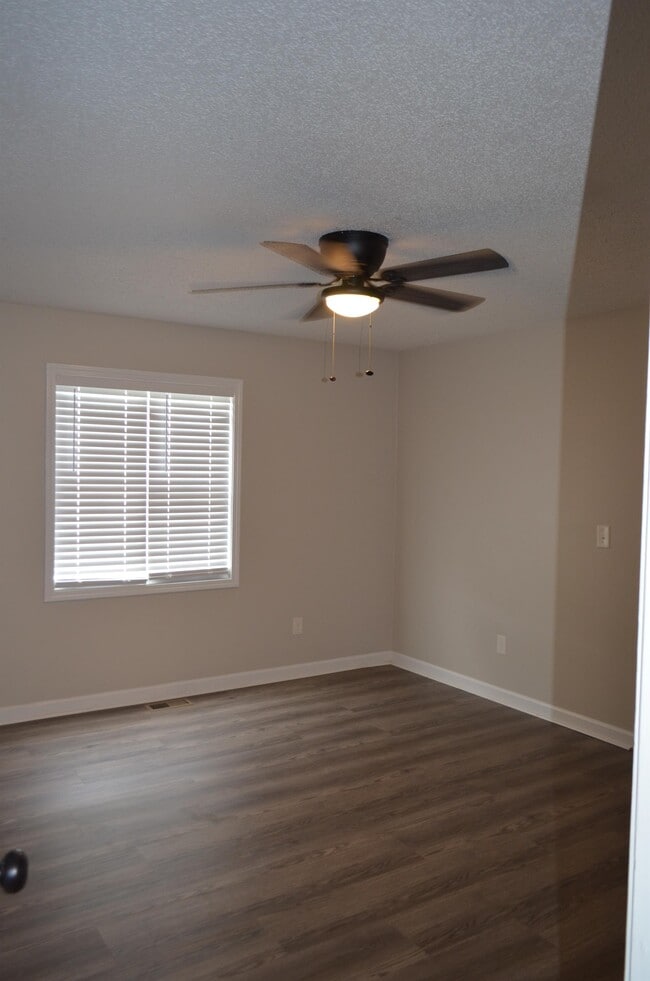 145 Viking Dr, Calhoun, GA 30701 Townhome Rentals in Calhoun GA