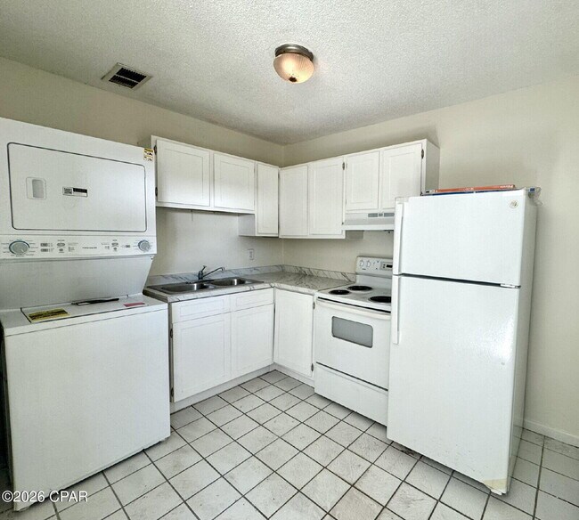 Foto del edificio - 8517 Laird St