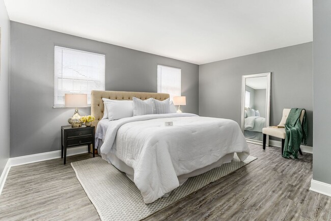 Interior Photo - Courtyard Townhomes