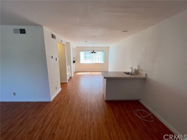 Foto del edificio - 1716 Pepper St