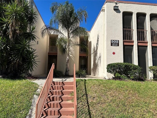 Building Photo - 502 Orange Dr