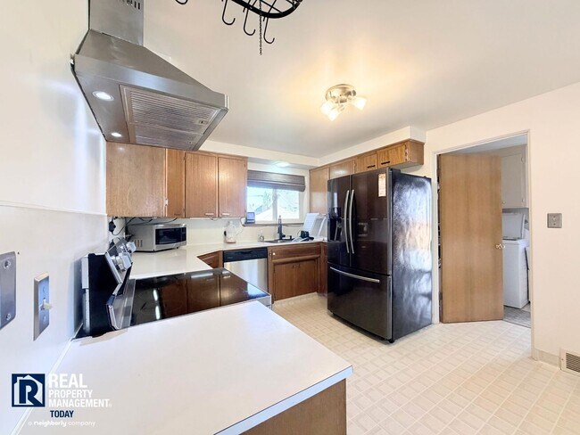 Foto del edificio - 610 4th St NE