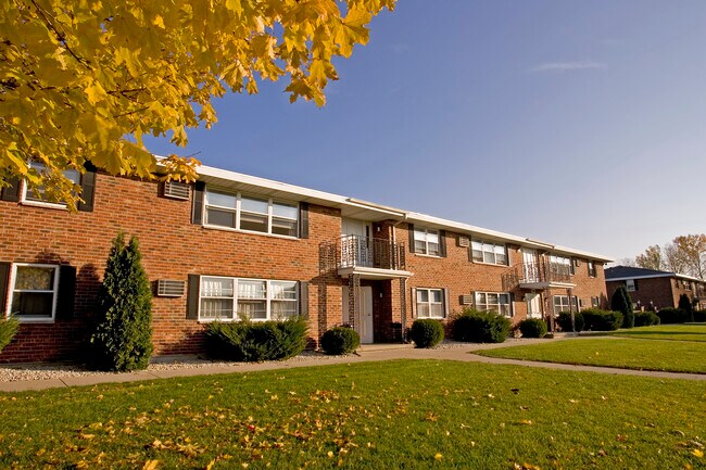 Building Photo - Parkway Collective