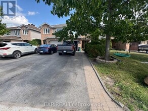 Building Photo - 272 Claridge Dr