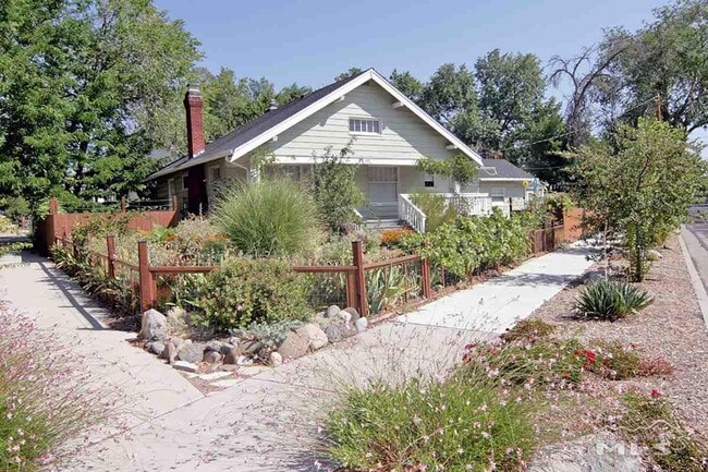 Building Photo - 609 Imperial Blvd