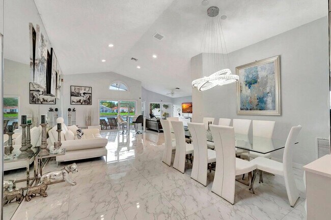 Foto del edificio - 9601 Harbour Lake Cir