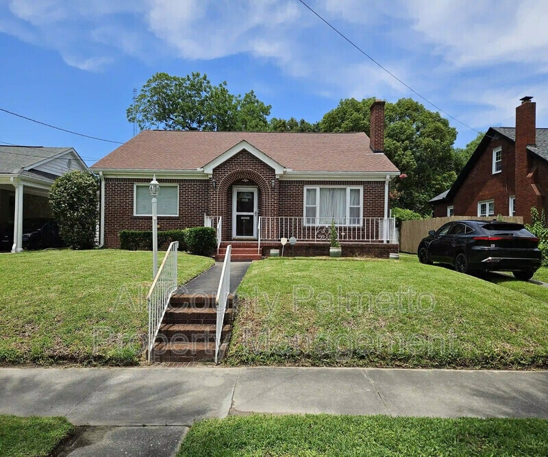 Primary Photo - 110 Gordon St