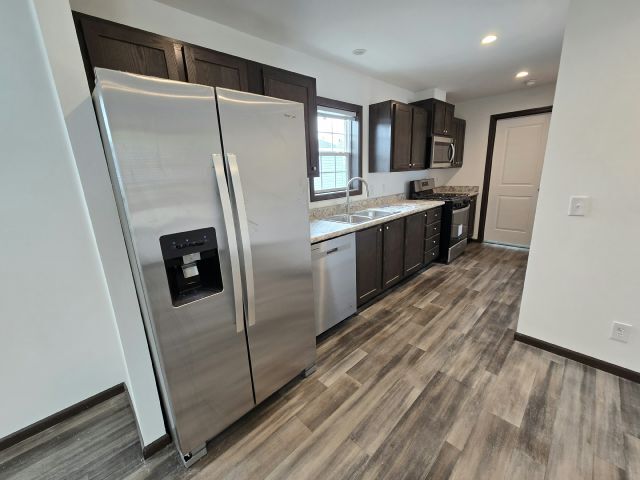 Foto principal - 369 Brutus Dr
