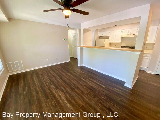 Foto del edificio - 2 br, 1 bath House - 9105 Lincolnshire Ct ...
