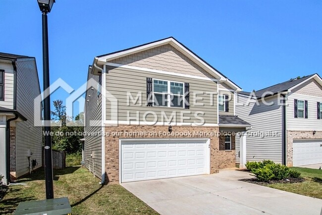 Foto del edificio - 48 Silver Birch Pass