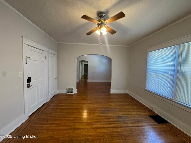 Foto del edificio - 844 Eastern Pkwy