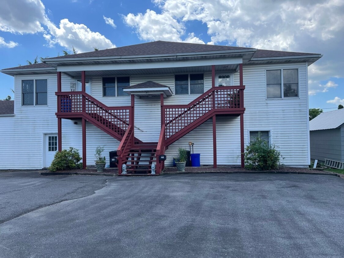 244 South St Unit 234 South Street, Nazareth, PA 18064 Room for Rent