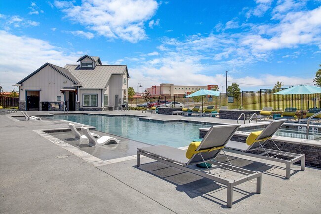 Foto del edificio - 5553 Lockhart Ln