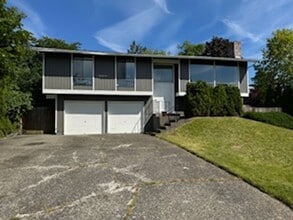 Building Photo - 18658 110th Pl SE
