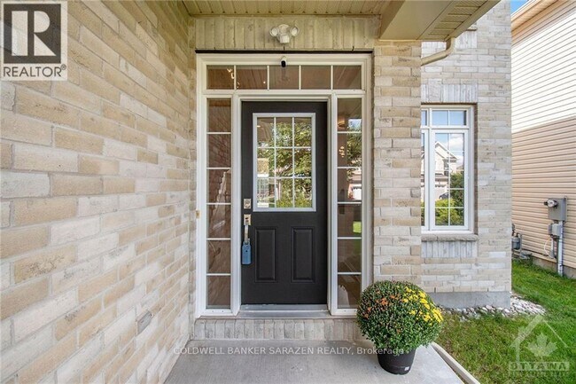 Building Photo - 208 Kinloch Crt