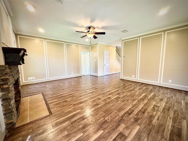 Foto del edificio - 119 Shadow Wood Dr