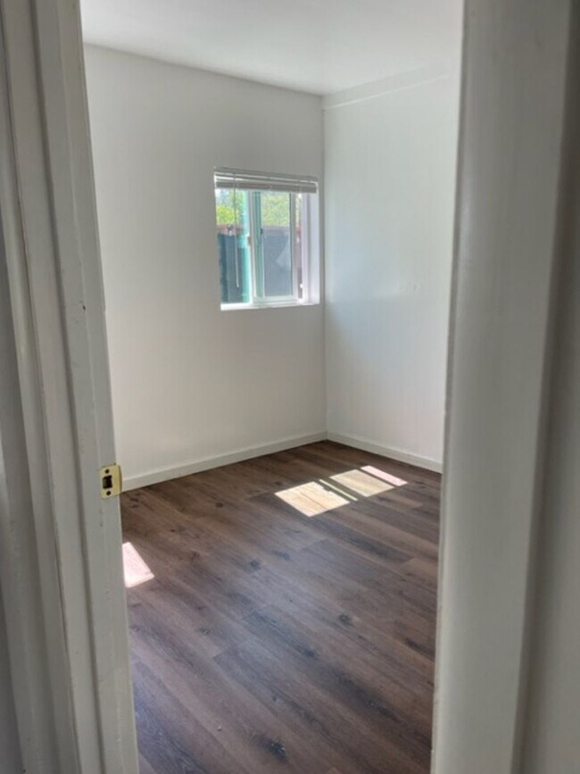 Foto del edificio - El Camino Real 6