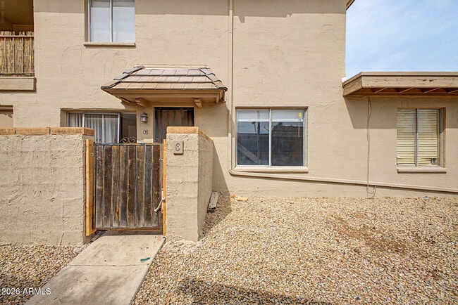 Building Photo - 17009 E Calle Del Oro