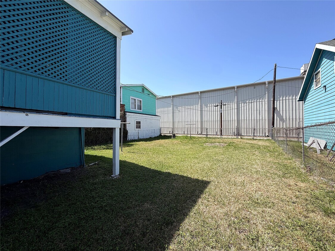 Foto del edificio - 3716 Avenue K