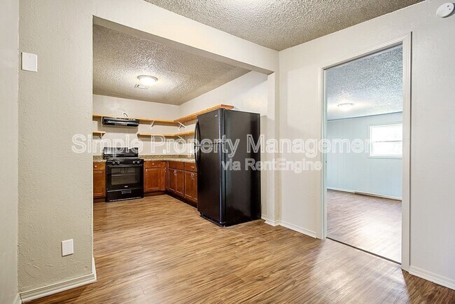 Foto del edificio - 4712 SE 23rd St