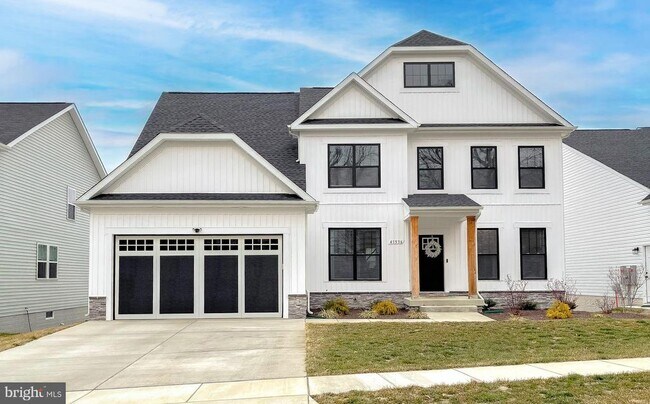 Foto del edificio - 41536 Fairwood Ct