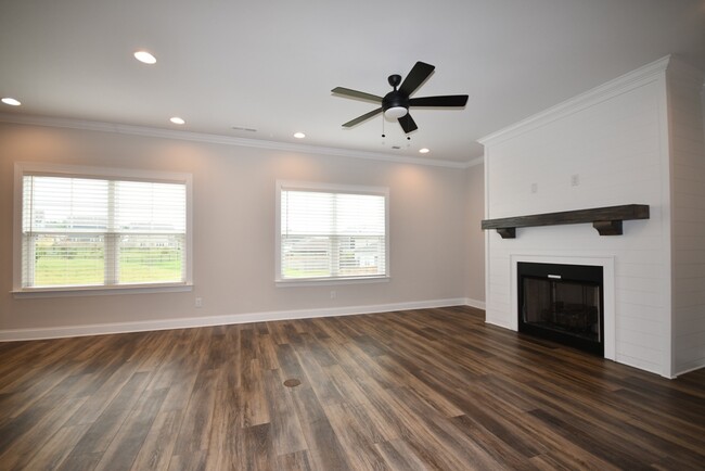 Foto del edificio - 3593 Weathervane Loop