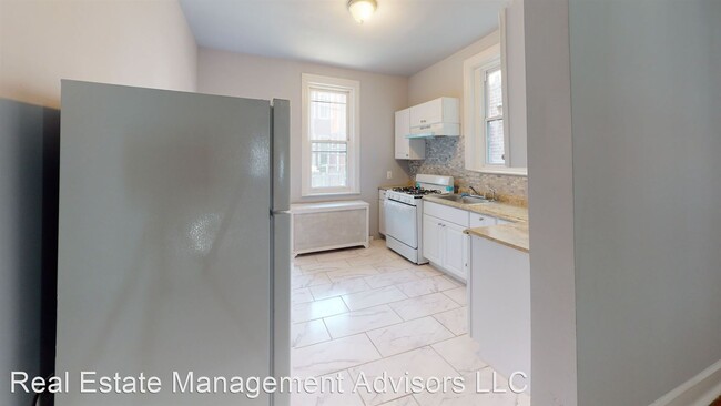 Foto del edificio - 3 br, 1 bath House - 5649 Willows Ave