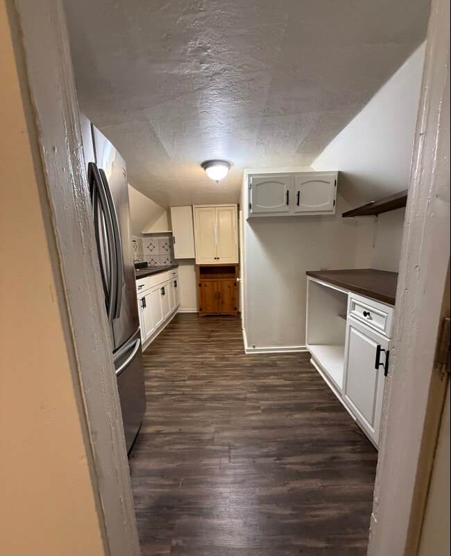 Building Photo - 1022 Huffman St