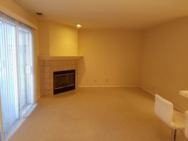 Foto del edificio - 24699 Diamond Ridge Dr