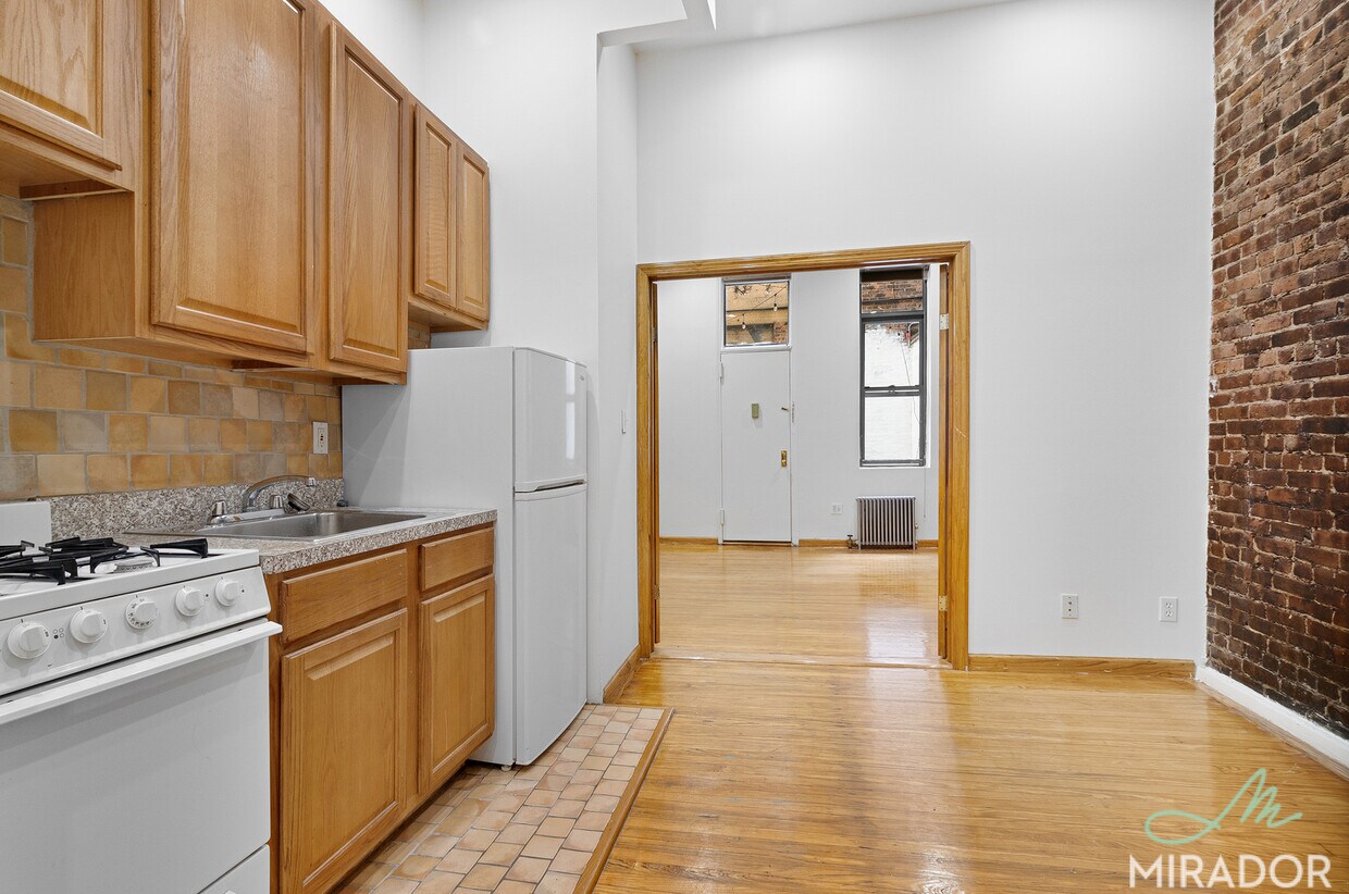 223 Sullivan St Unit 1C, New York, NY 10012 Condo for Rent in New