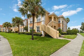 Building Photo - 1195 Villagio Cir