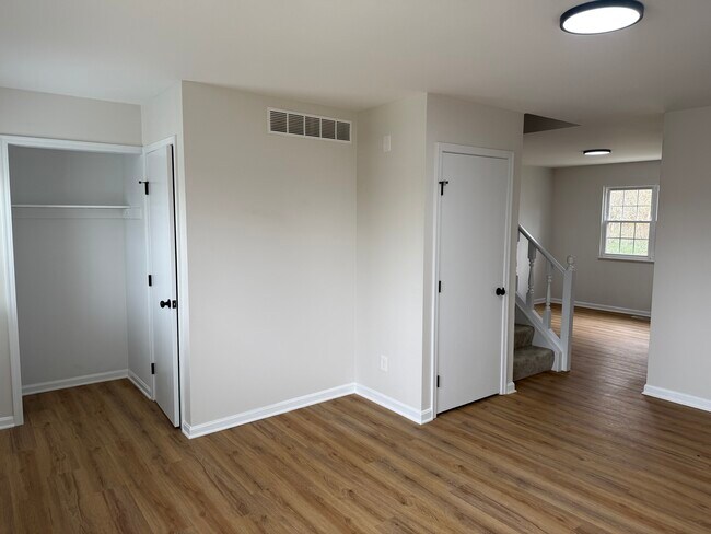 Foto del edificio - 951 Villa View Ct