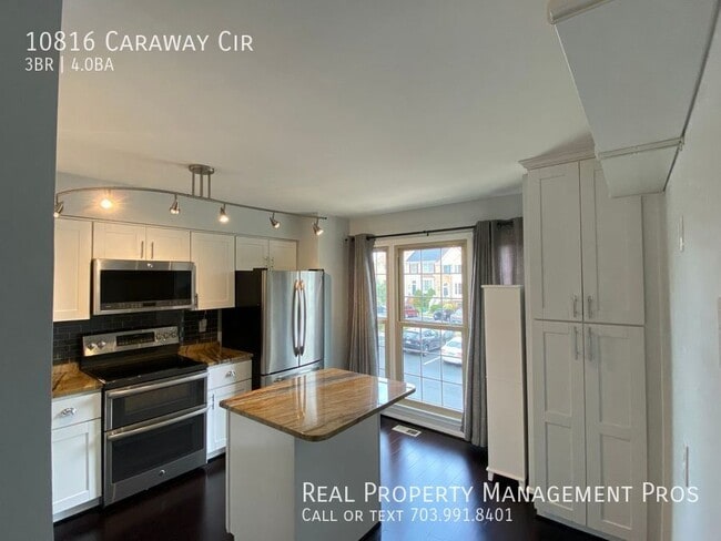 Building Photo - 10816 Caraway Cir