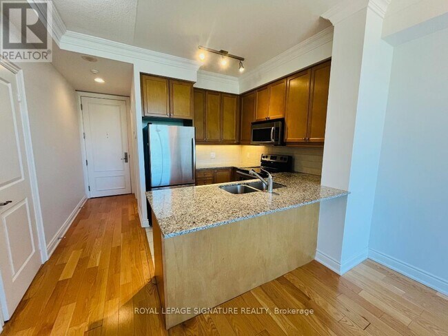 Building Photo - 10-510 Bloorview Pl