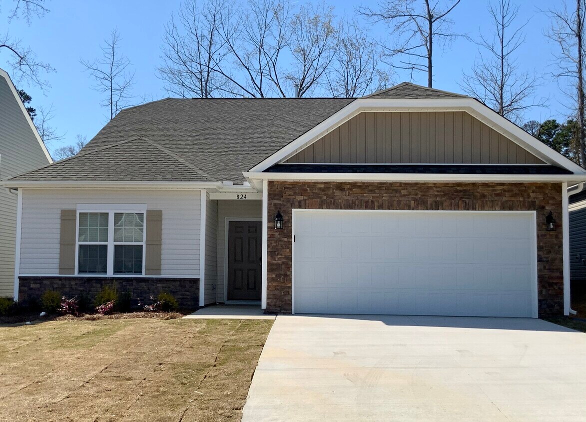 824 Sagemount St, Jamestown, NC 27282 House Rental in Jamestown, NC