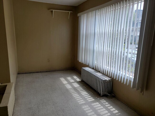 Foto del edificio - 443 W Orange St