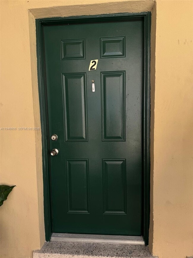 Building Photo - 720 NW 27th Ct