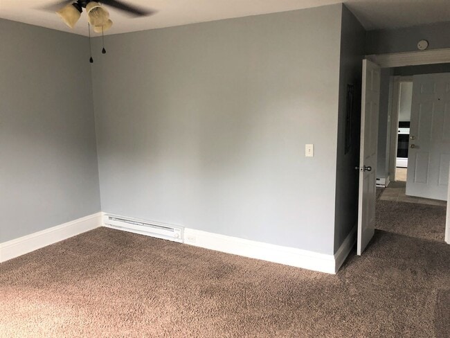 Building Photo - 525 Minor
