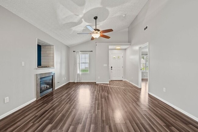 Building Photo - 1522 Sargas St