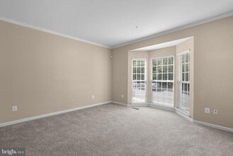 Building Photo - 6381 Stockbridge Overlook Ct
