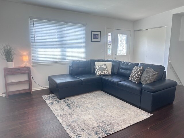 Foto del edificio - 311 Cherrywood Ct